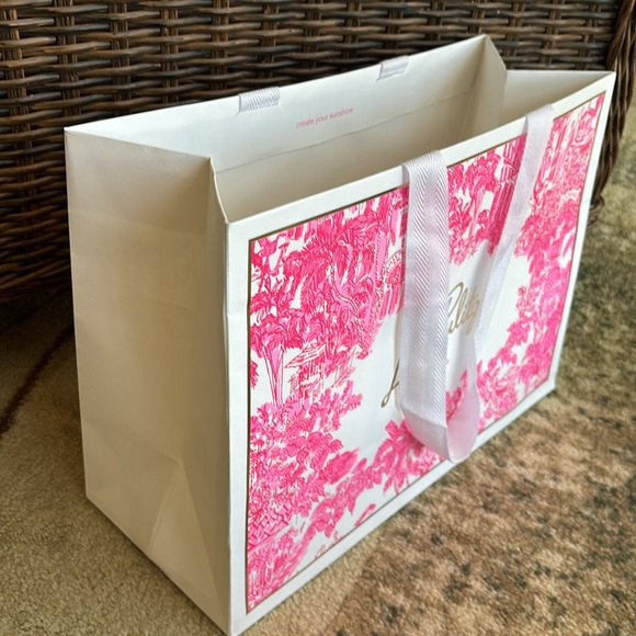 Lilly Pulitzer Handbags - 2 Lilly Pulitzer 65th Anniversary Palm Beach Toile Print
